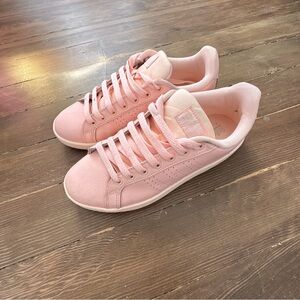 adidas Women's Cloudfoam Advantage millennial Pink Sneakers